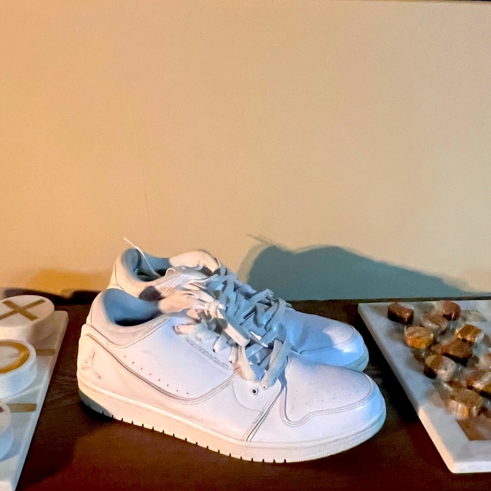 Mens Nike Jordan’s Size 12